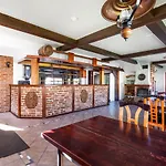 Kapten Krantz Bed & Breakfast Parnu